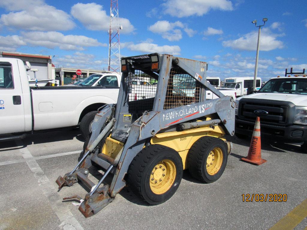 2000 New Holland LS170 Skid Steer