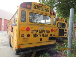 2001 Thomas School Bus