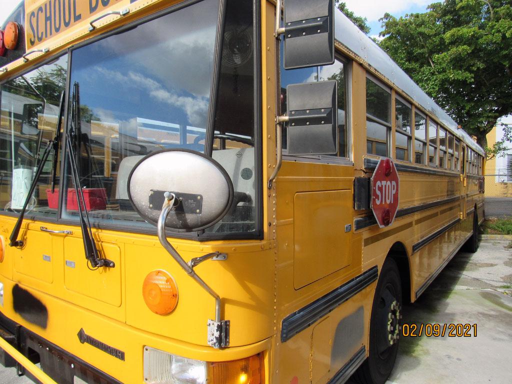 2001 International School Bus