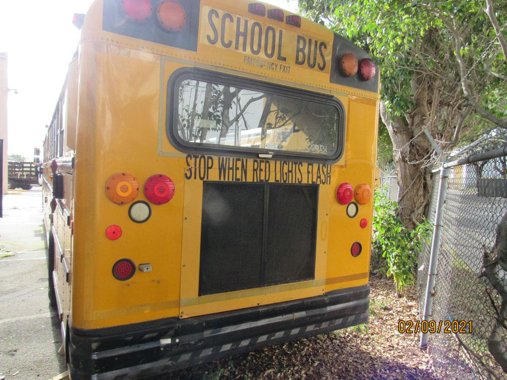 2001 International School Bus