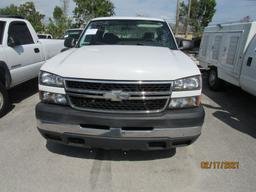 2006 Chevrolet 2500 HD Extended Cab Pickup Truck