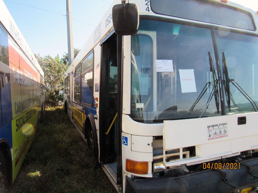 2005 NABI 40 Foot Transit Bus