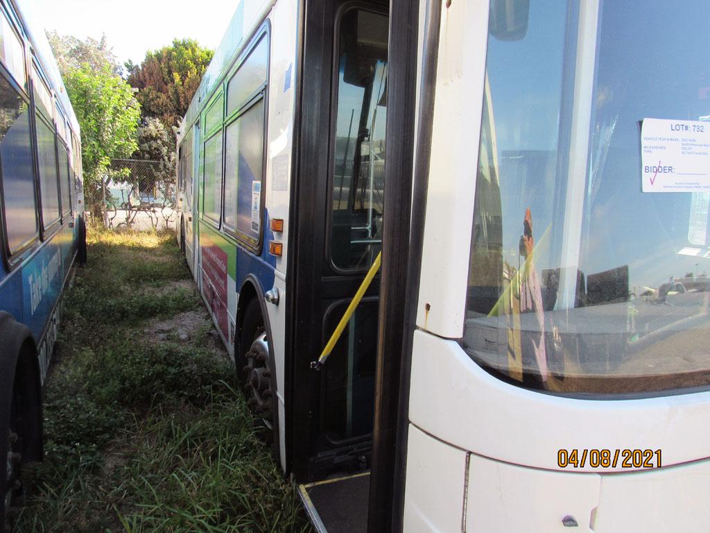 2007 NABI 40 Foot Transit Bus