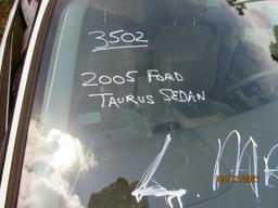 2005 Ford Taurus SE