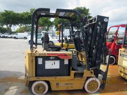 1997 Daewoo Electric Forklift Battery Operated