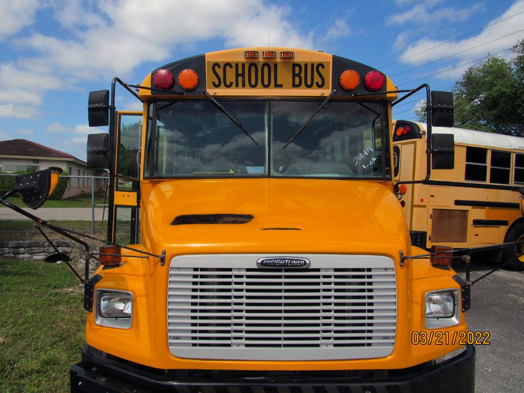 2001 Freightliner School Bus