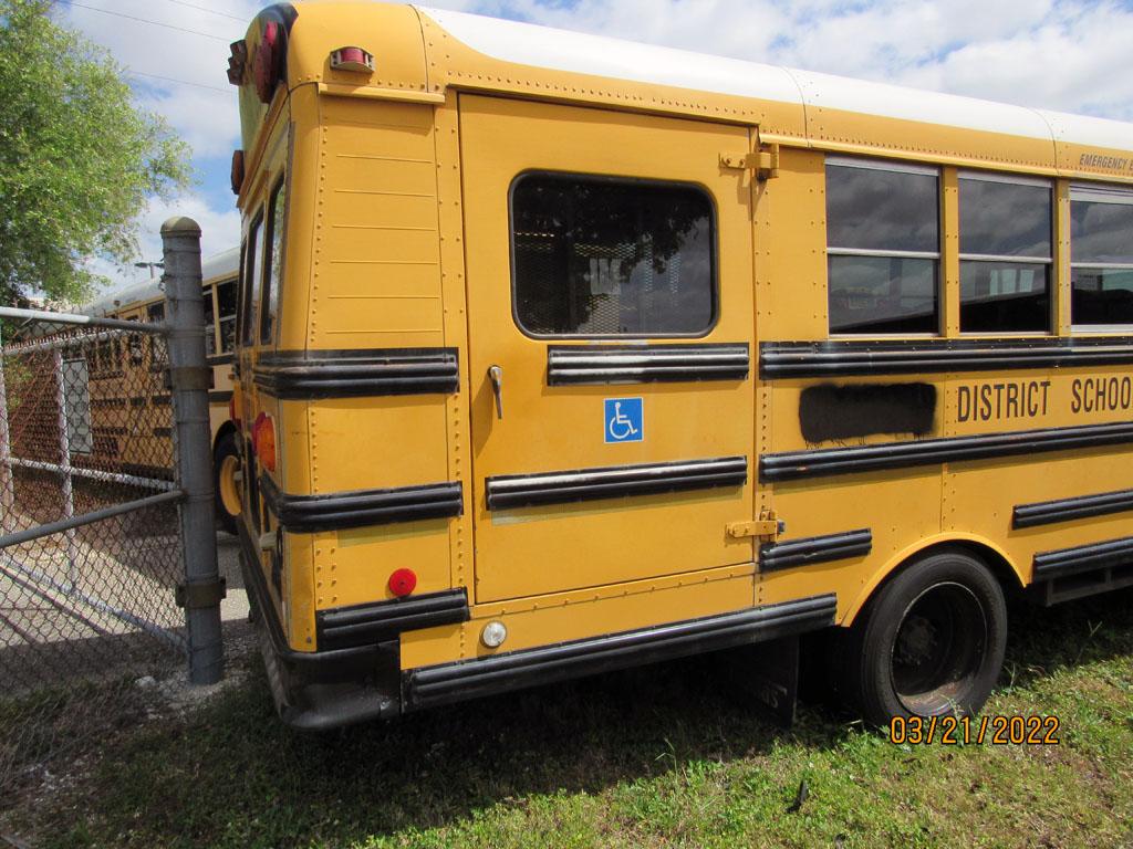 2001 Freightliner School Bus