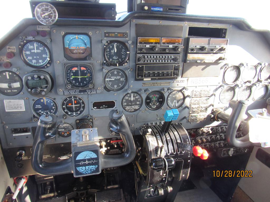 Airplane - Twin Engine Aircraft - Pilatus Britten Norman LTD S/NC2171 BN-2B-21 Islander