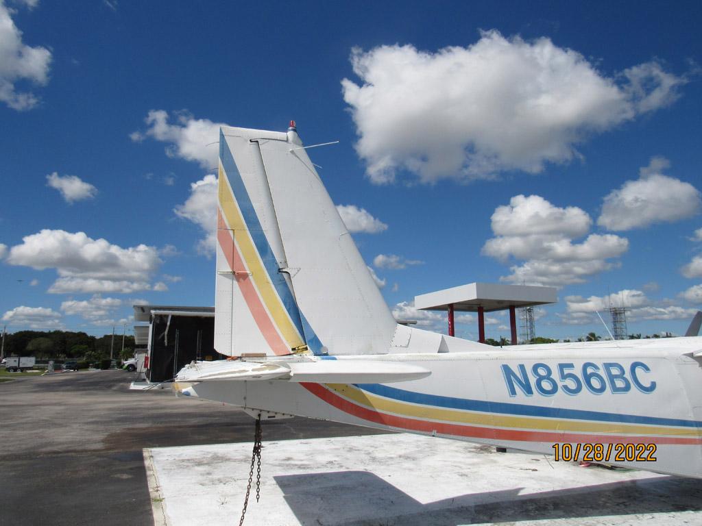 Airplane - Twin Engine Aircraft - Pilatus Britten Norman LTD S/NC2171 BN-2B-21 Islander