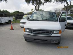 2003 Ford Econoline 150 Van