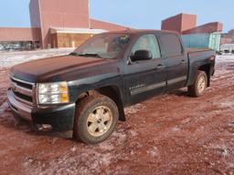 2011 Chevy 4x4 pickup truck, model 1500 Z71, VIN #3GCPKSE30BG104266, 5.3L g