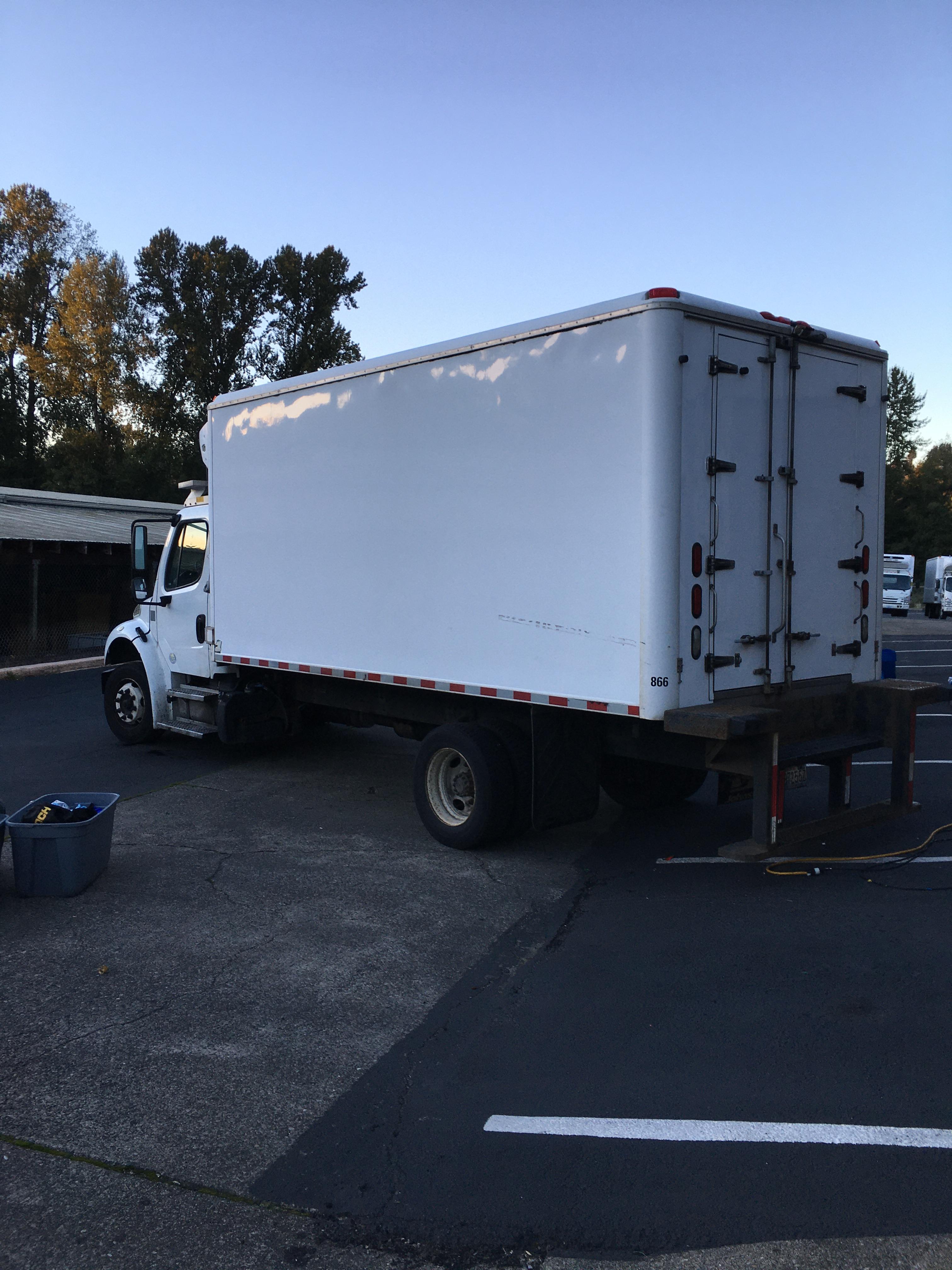 2014 Freightliner Refrigerated Truck