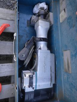 Pallet- MAKITA Hammer Drill, Grease Can, Hitch, Come-Along