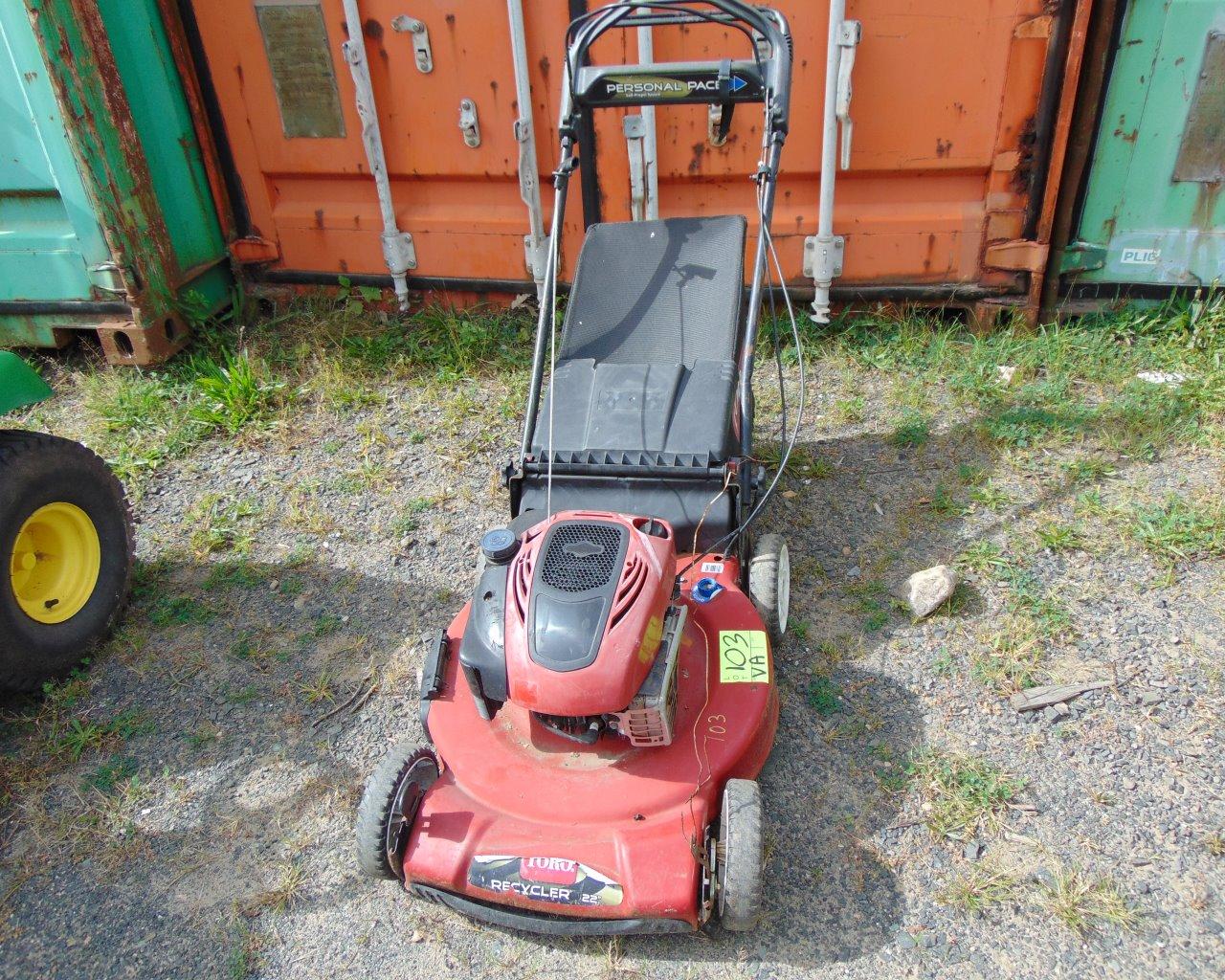 TORO 22'' Recycler Lawn Mower