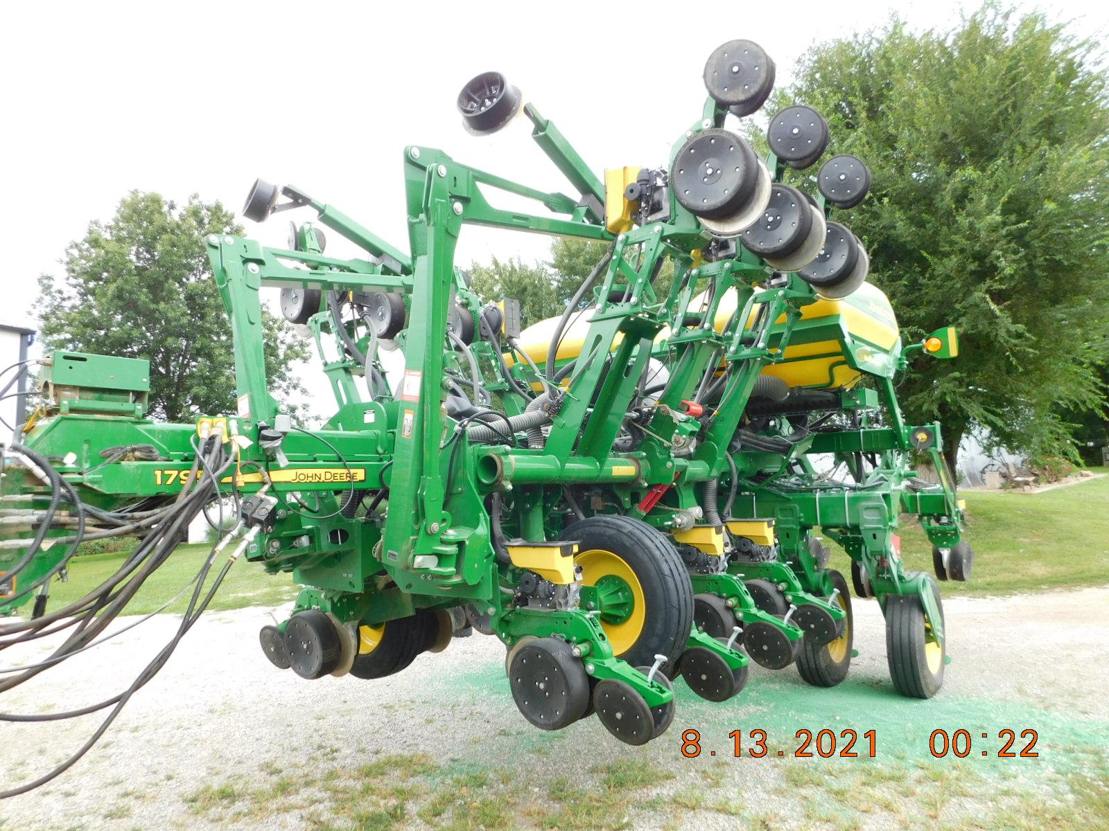 2021 John Deere 1795CCS "MaxEmerge 5" Planter