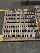 LOT OF HAND TOOLS CONSISTING OF: wrenches, adjustable wrenches, breakover b