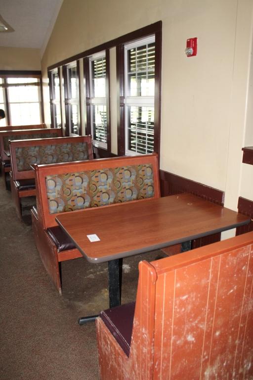 Restaurant Booths 4X the bid tables size is 48 X 30