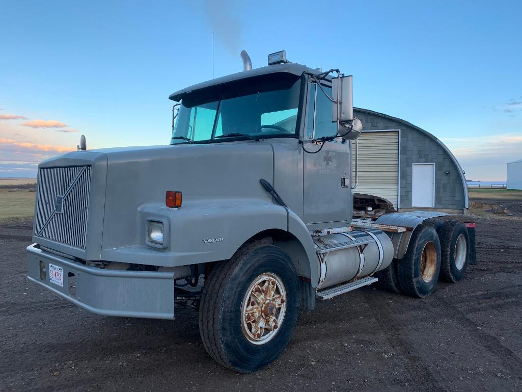 1997 Volvo T/A Truck Tractor