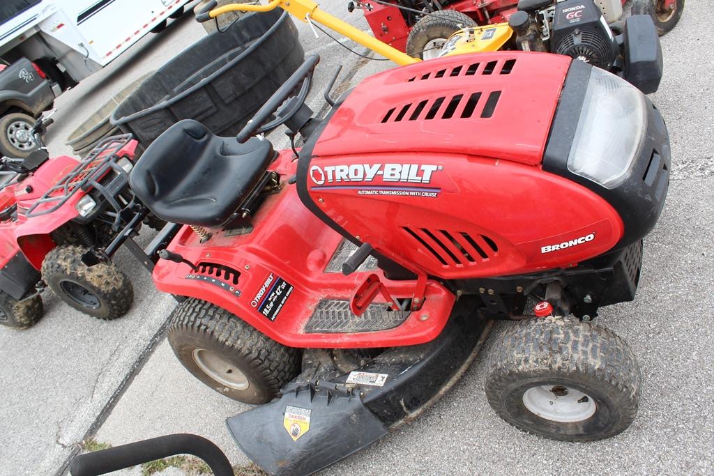 Troy Bilt Bronco 42"