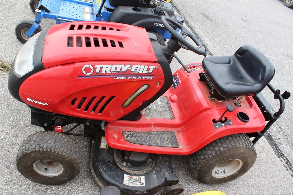 Troy Bilt Bronco 42"