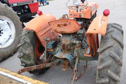 Kubota Tractor L260