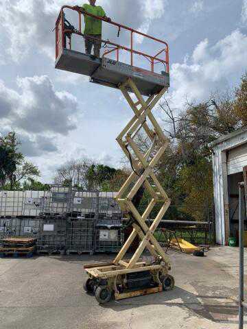 Scissor Lift