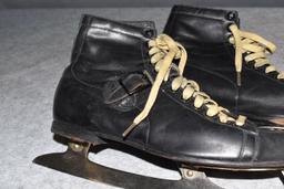 Winchester – No. 9315 “St. Moritz” Size 10 ½ Chrome Nickel Blade Leather Ice Figure Skates