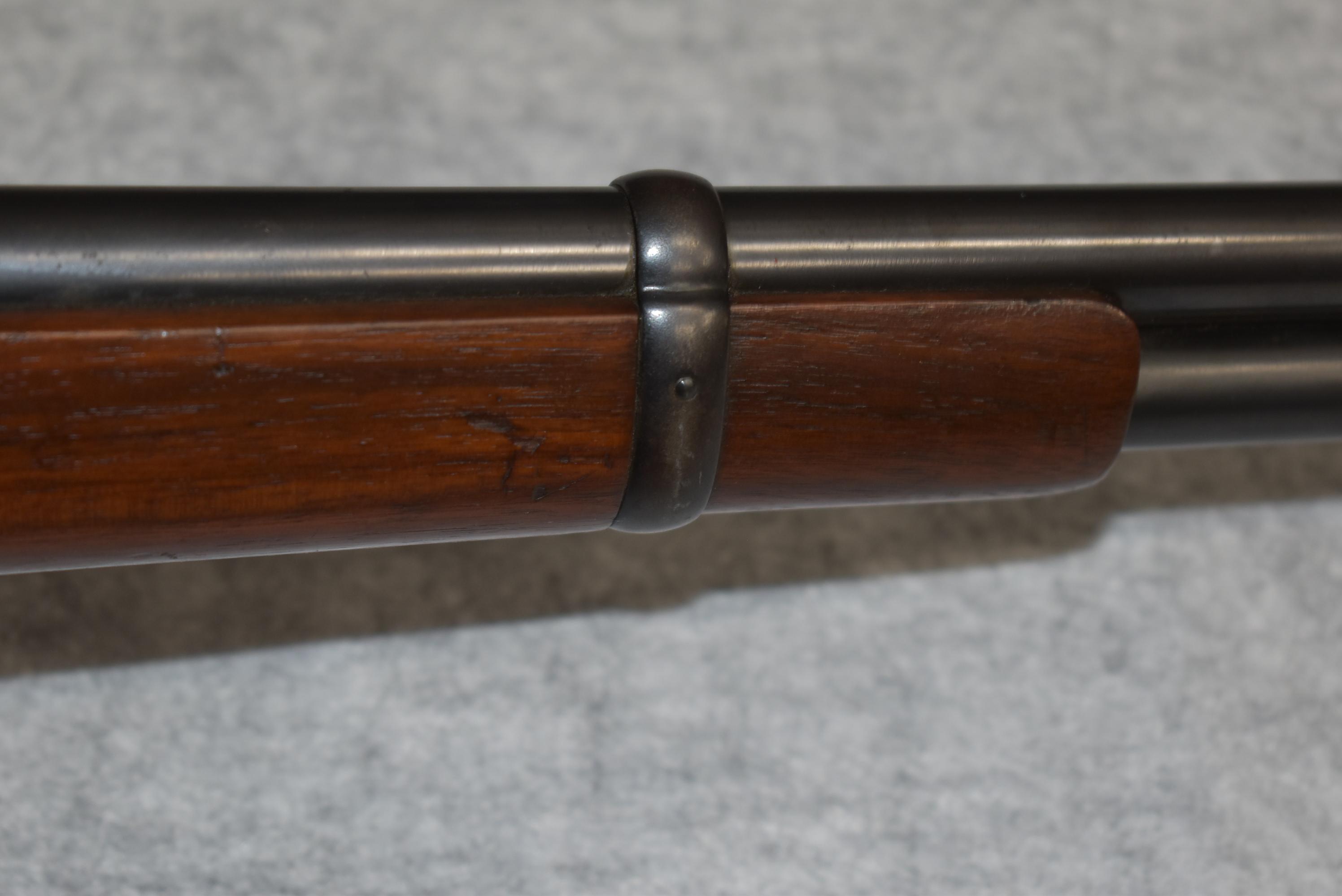 Winchester – Mod. 94 (Pre-64) – 30 WCF Cal. Saddle Ring Carbine Lever Action Rifle