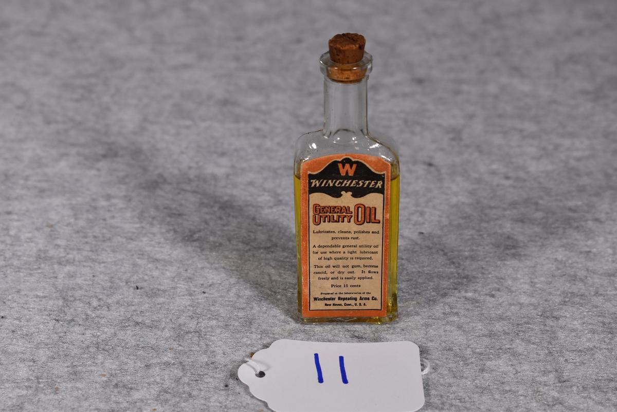 Winchester – 4½” Cork Top Bottle of General Utility Oil