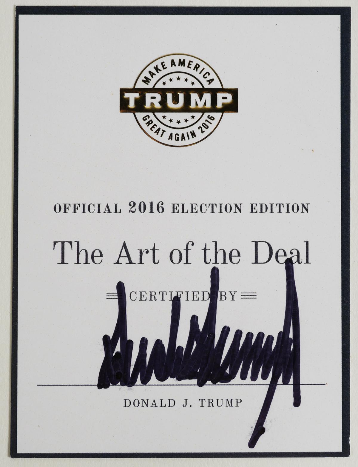 Signed DONALD TRUMP Art of the Deal Book