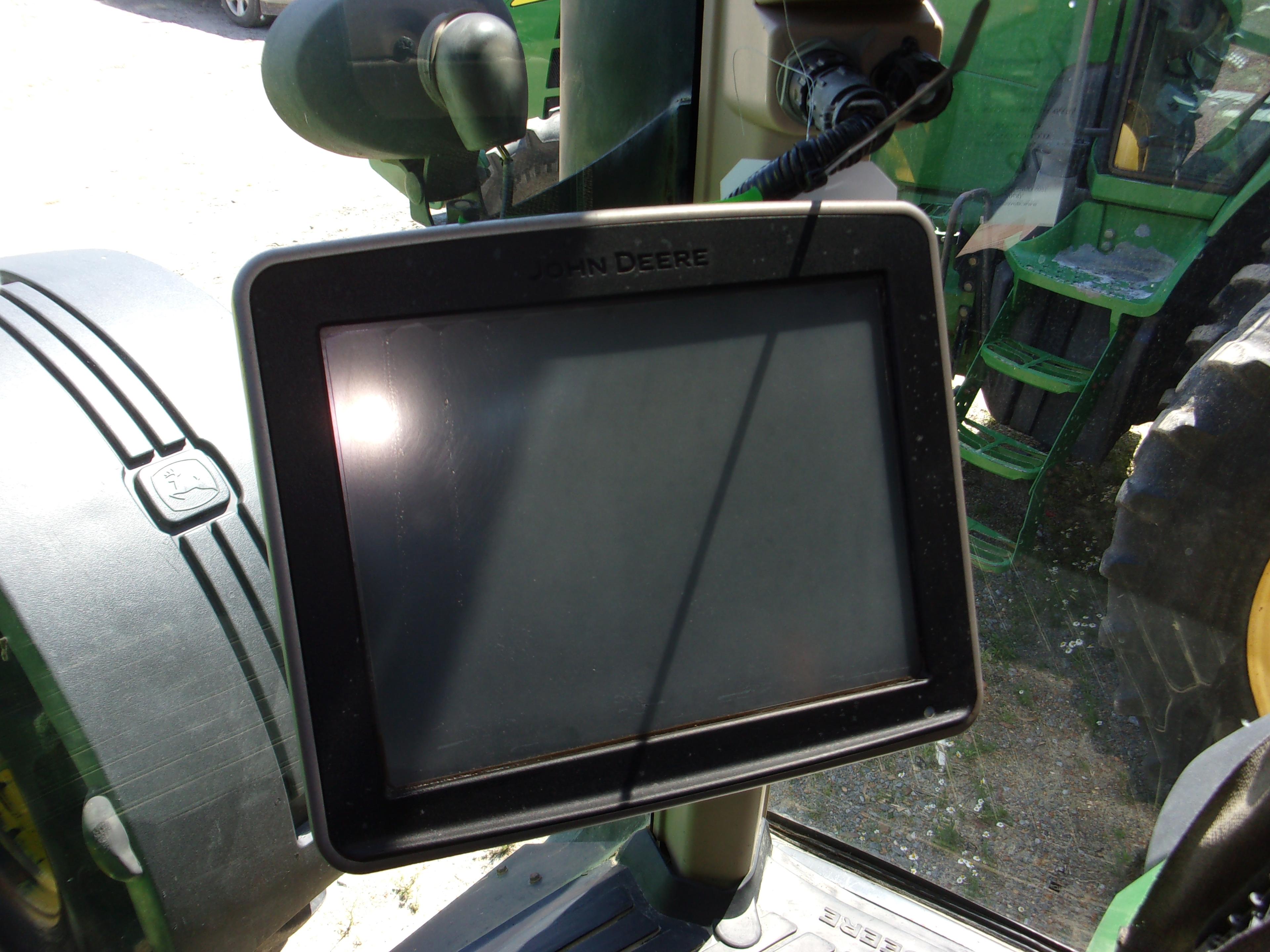 John Deere Screen