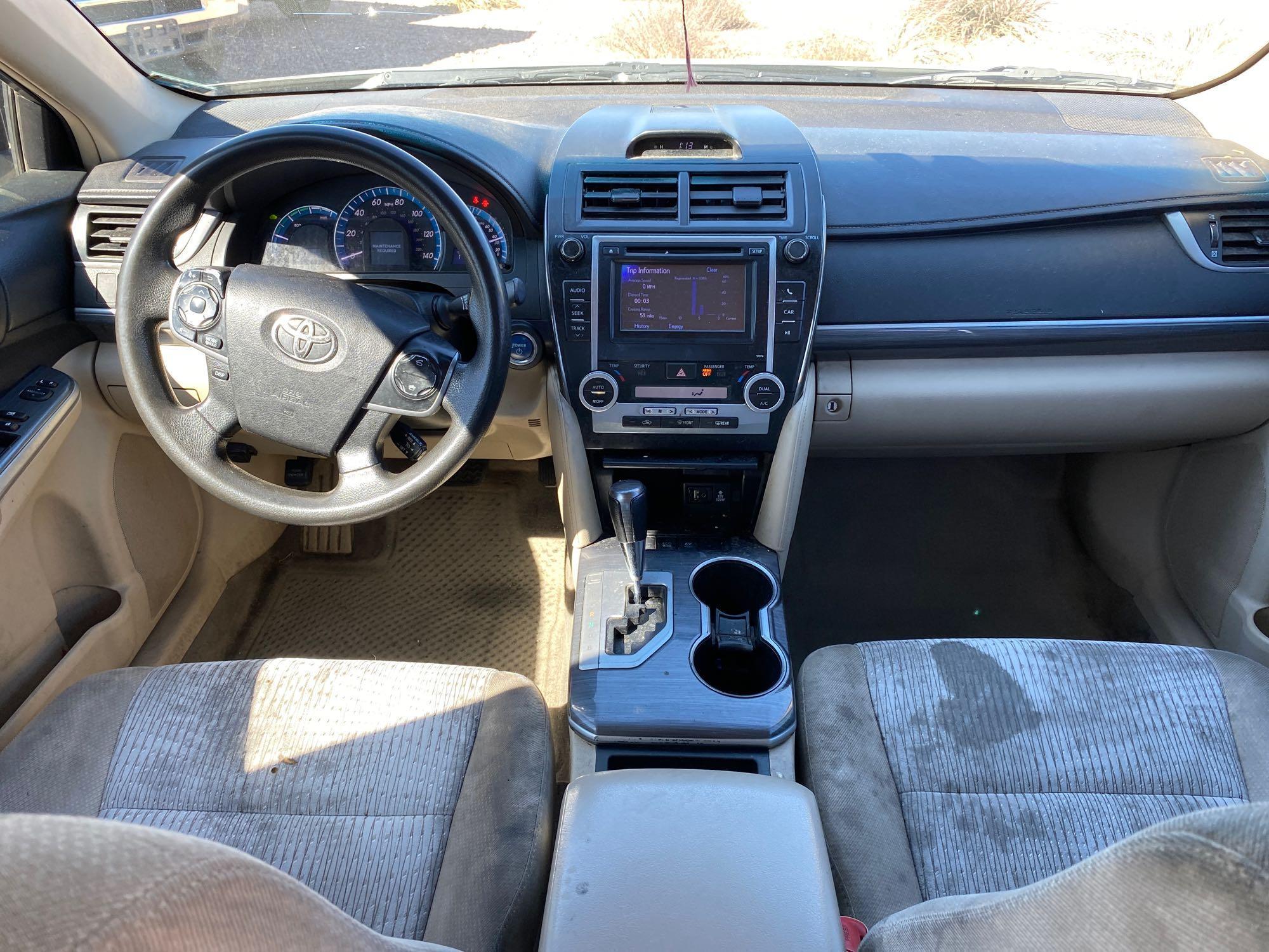 2014 Toyota Camry Hybrid