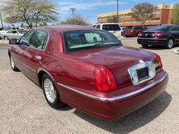 1999 Lincoln Town Car