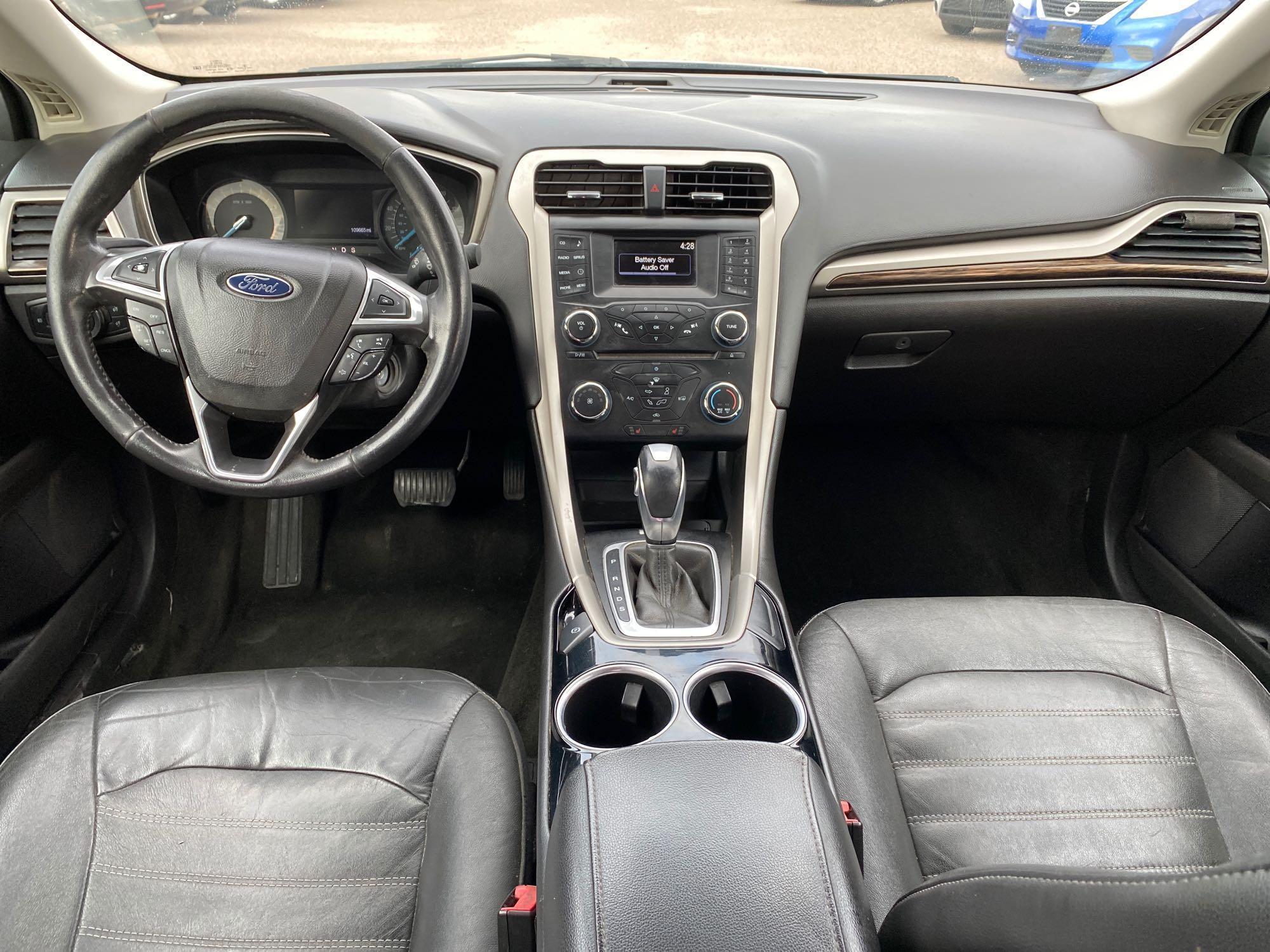 2013 Ford Fusion SE