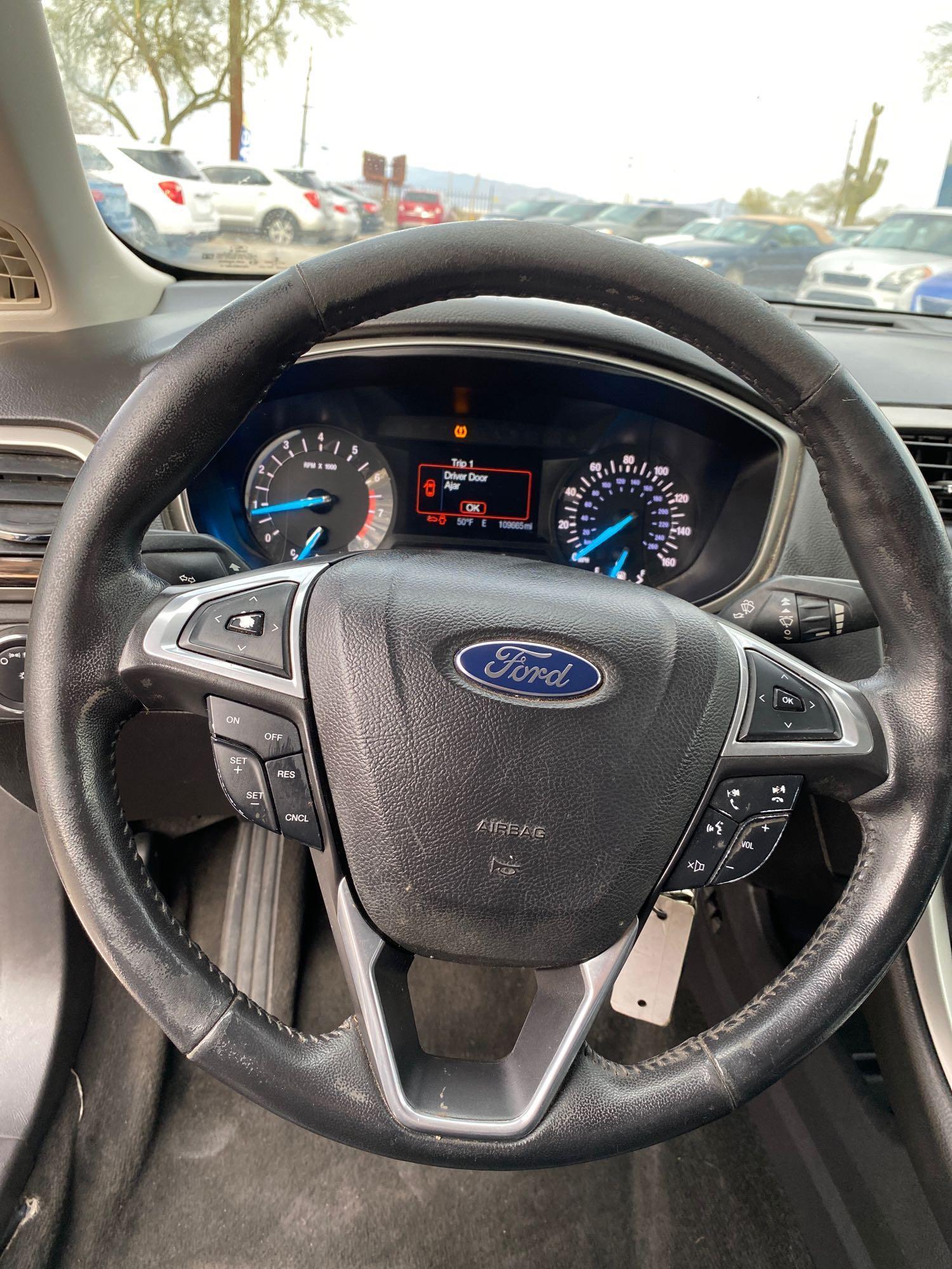 2013 Ford Fusion SE