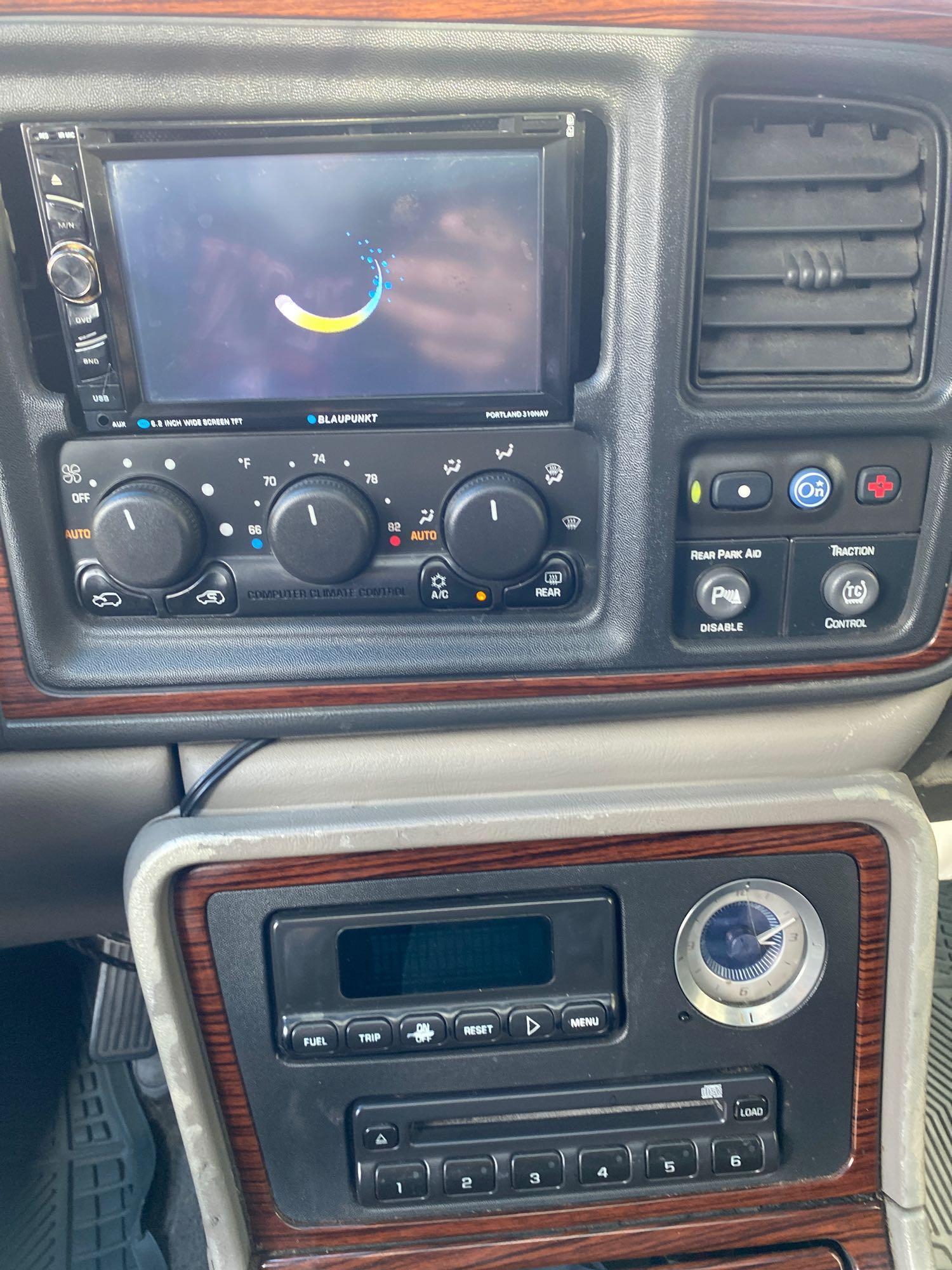 2002 Cadillac Escalade