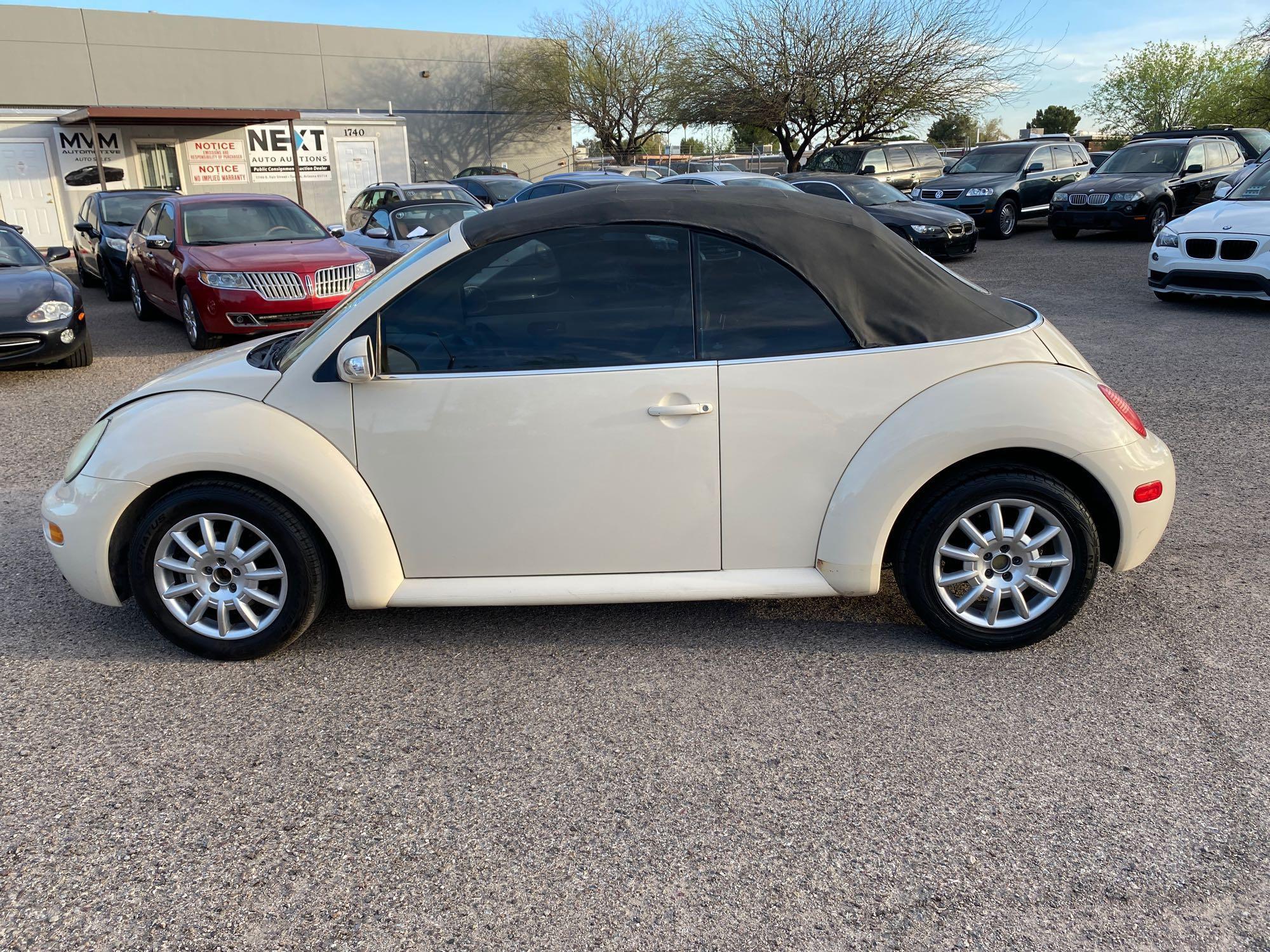 2005 Volkswagen New Beetle