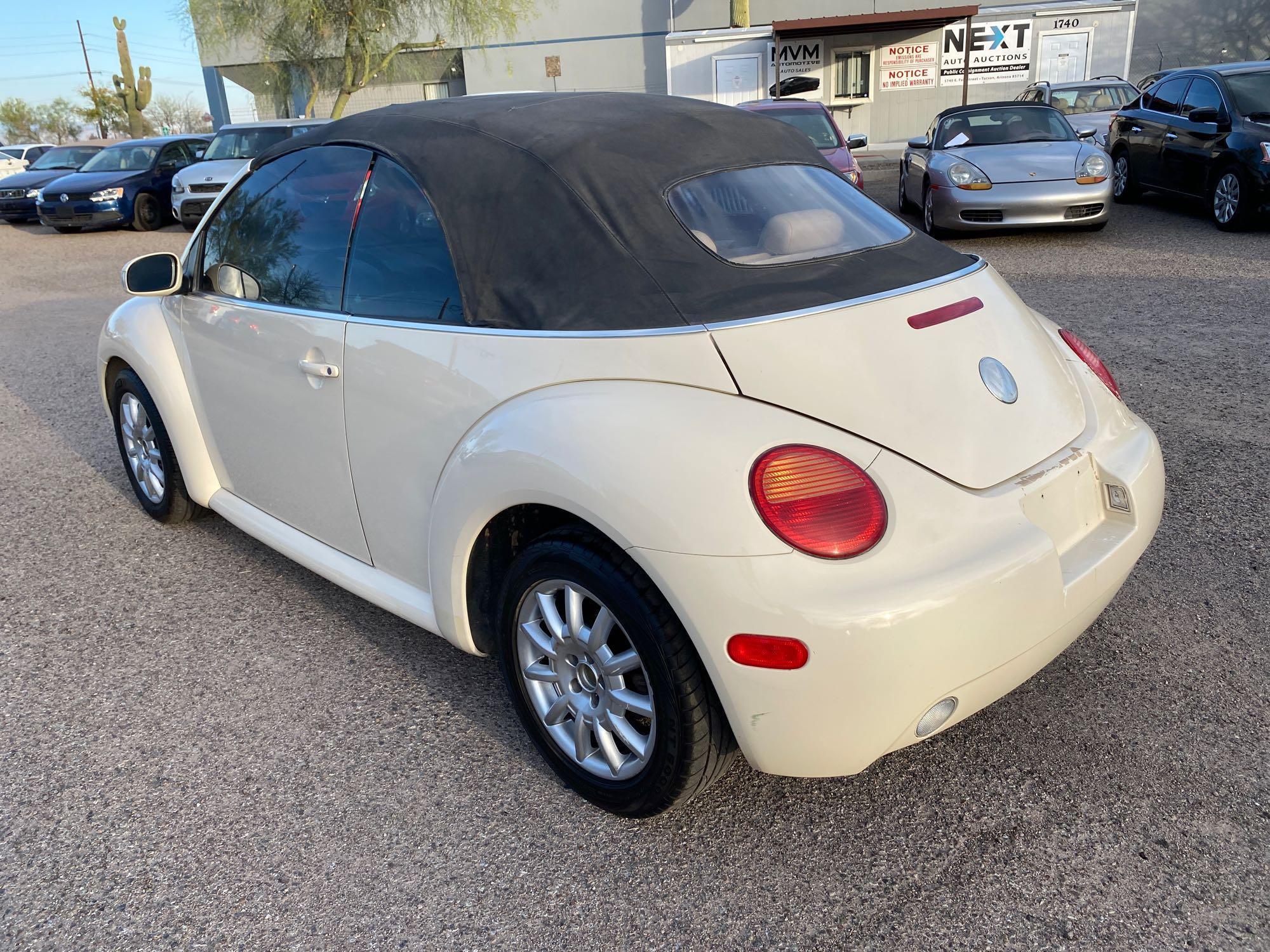 2005 Volkswagen New Beetle