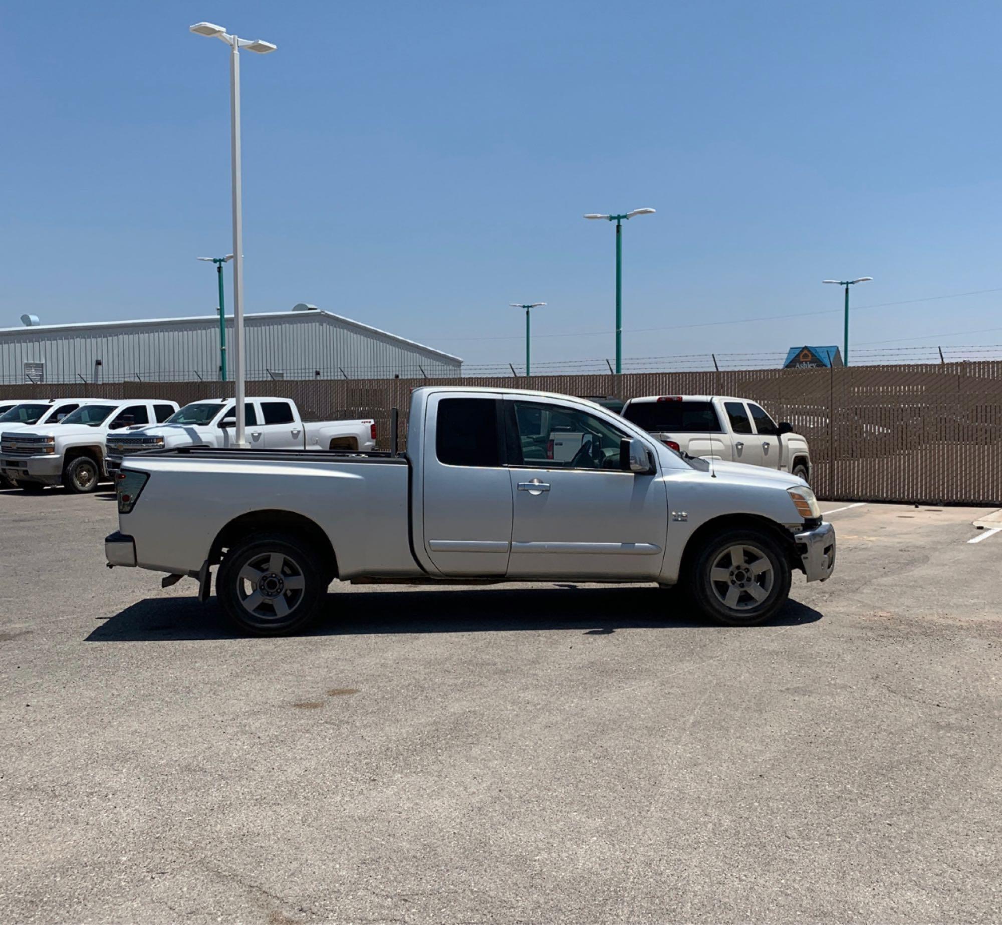 2004 Nissan Titan