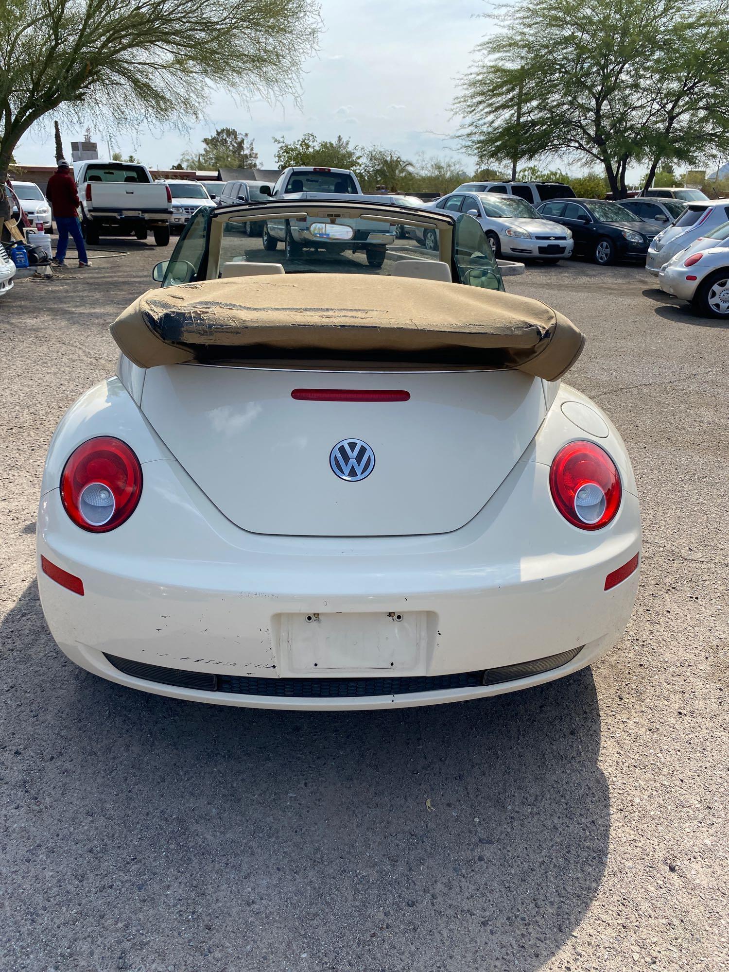 2006 Volkswagen New Beetle