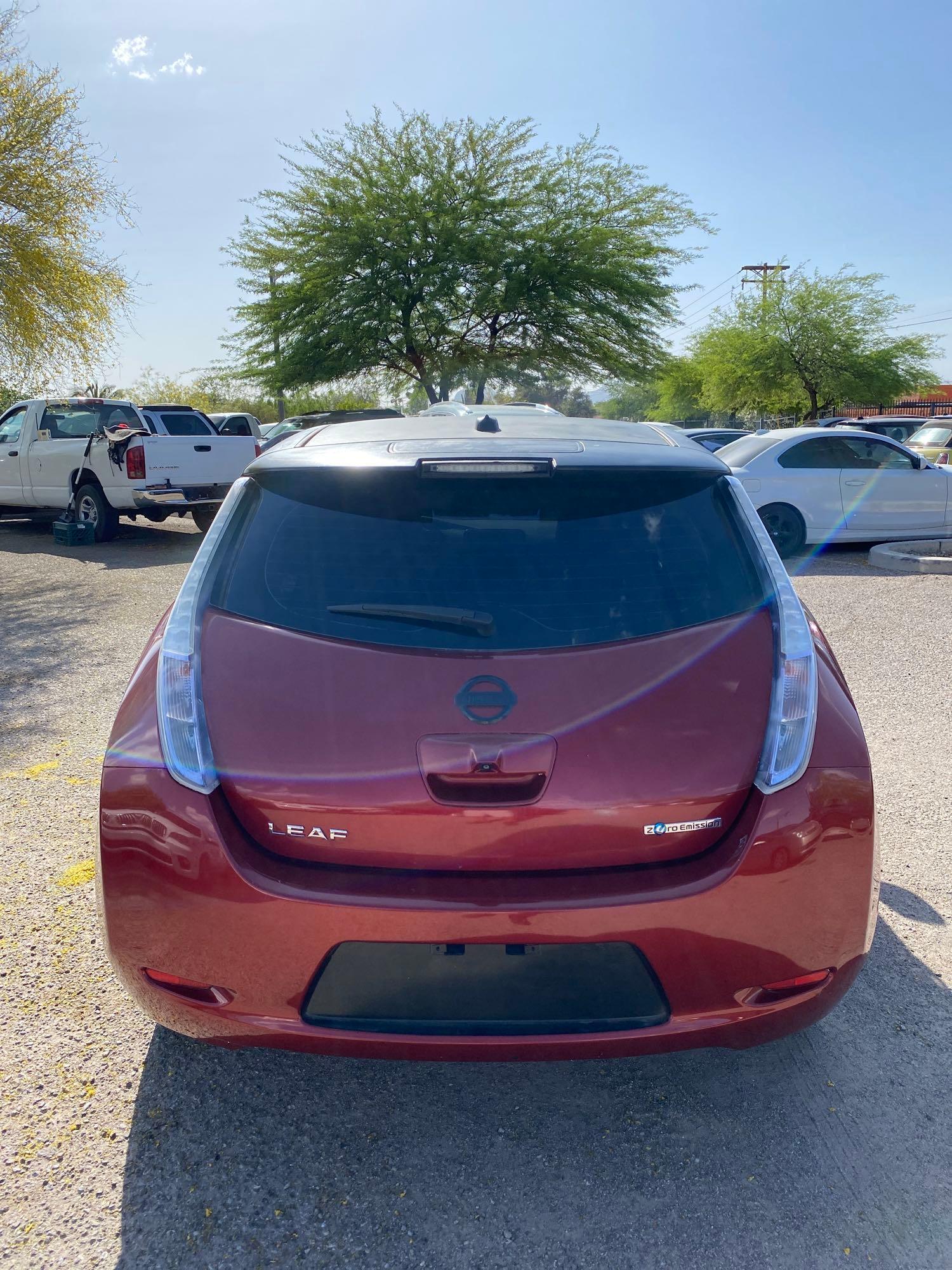 2012 Nissan LEAF