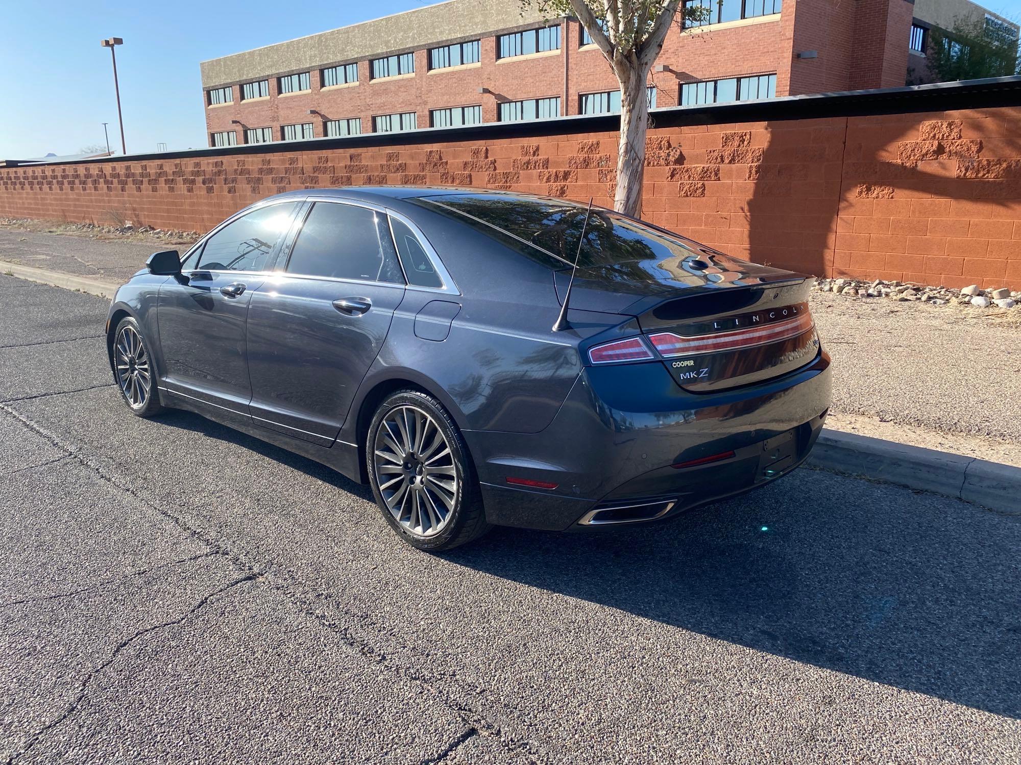 2013 Lincoln MKZ