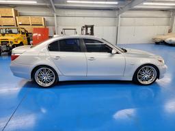 2004 BMW 530i