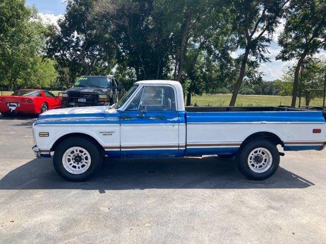 1970 Chevrolet C20 Camper Special