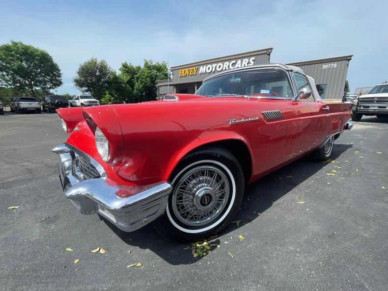 1957 Ford Thunderbird Custom