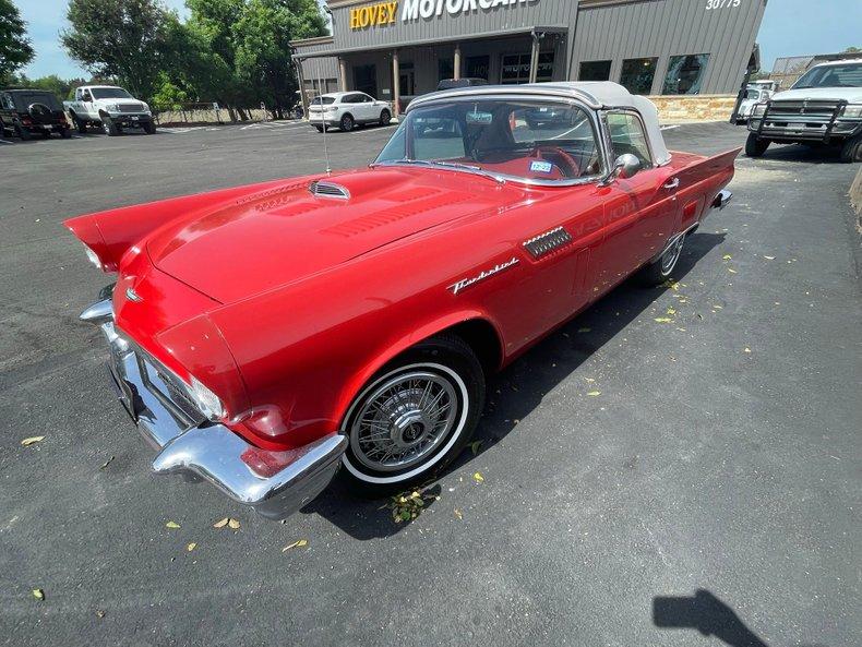 1957 Ford Thunderbird Custom