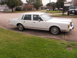 1989 Lincoln Town Car