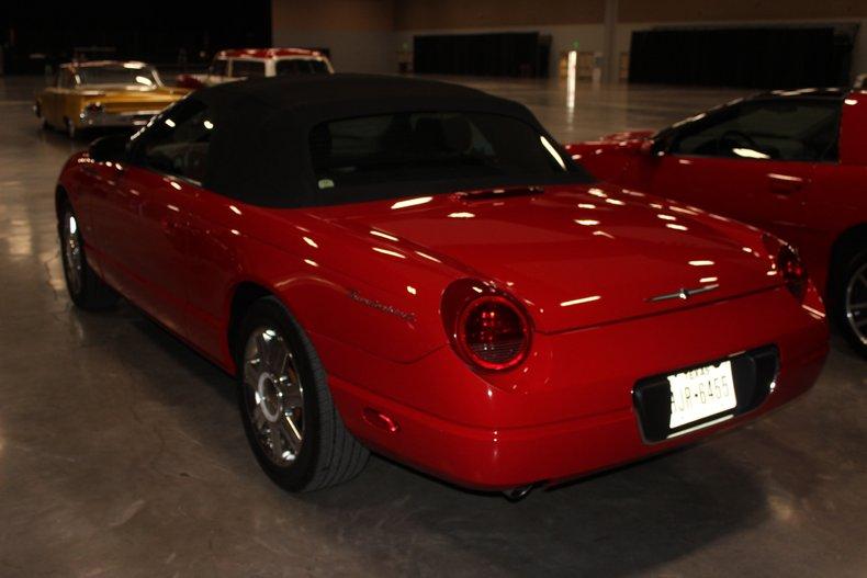 2004 Ford Thunderbird