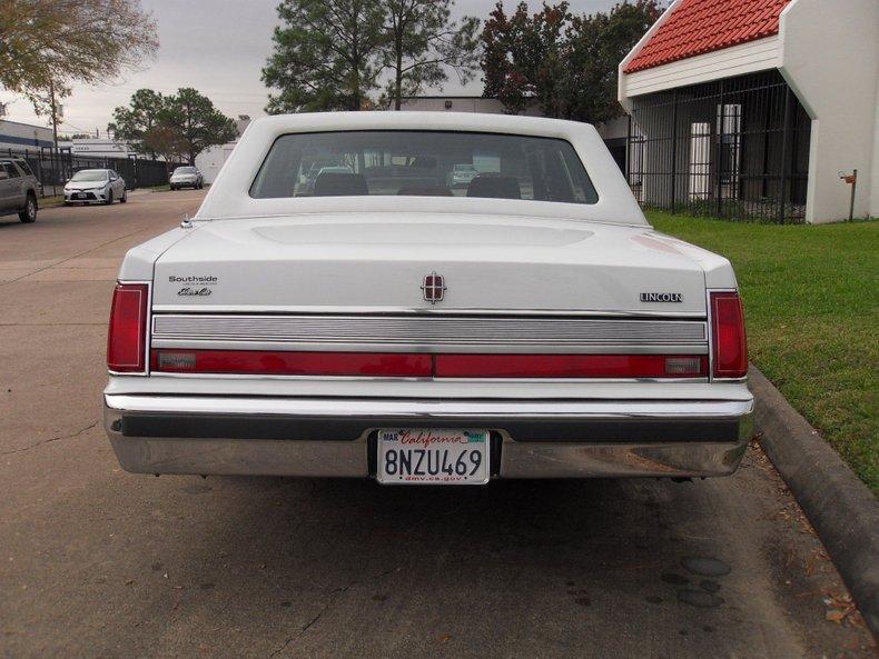 1989 Lincoln Town Car