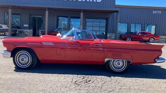 1957 Ford Thunderbird Custom